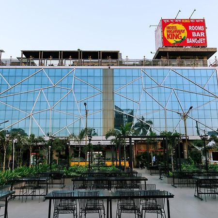 Hotel Highway King Jaipur Exteriör bild