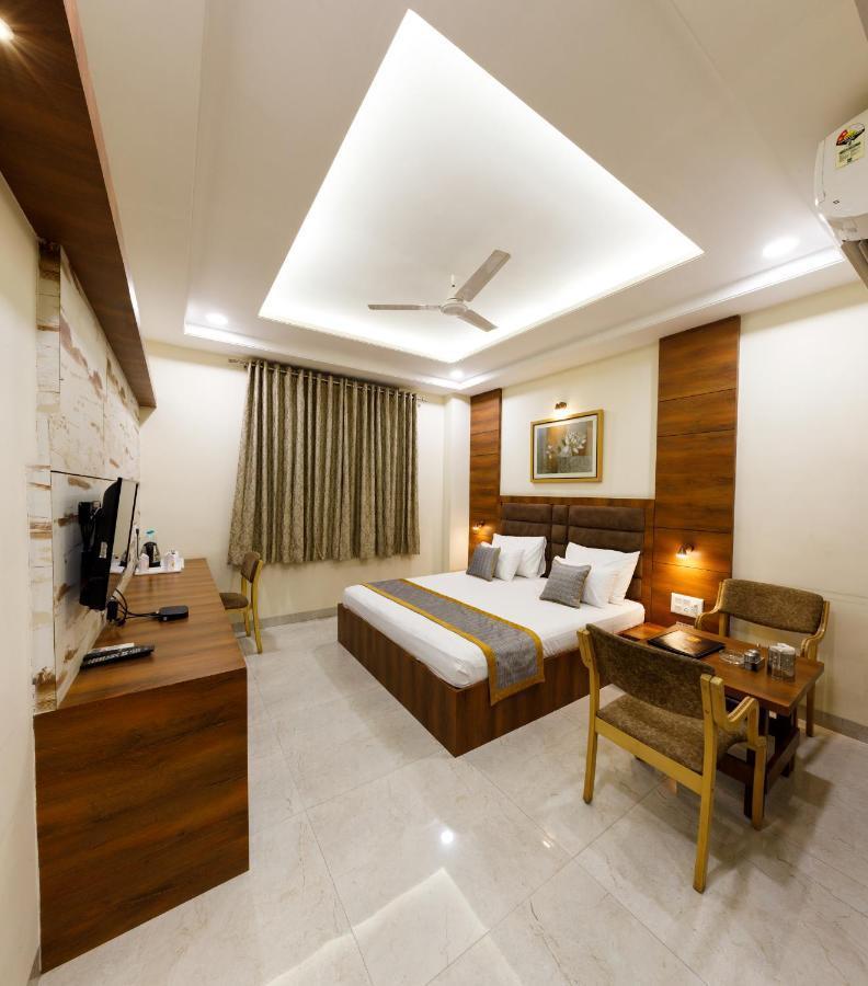 Hotel Highway King Jaipur Exteriör bild